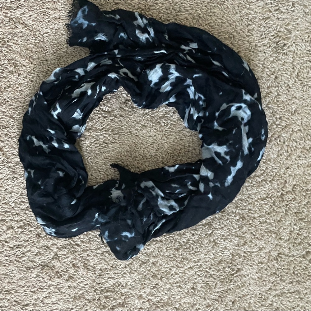 Vintage Gap Scarf